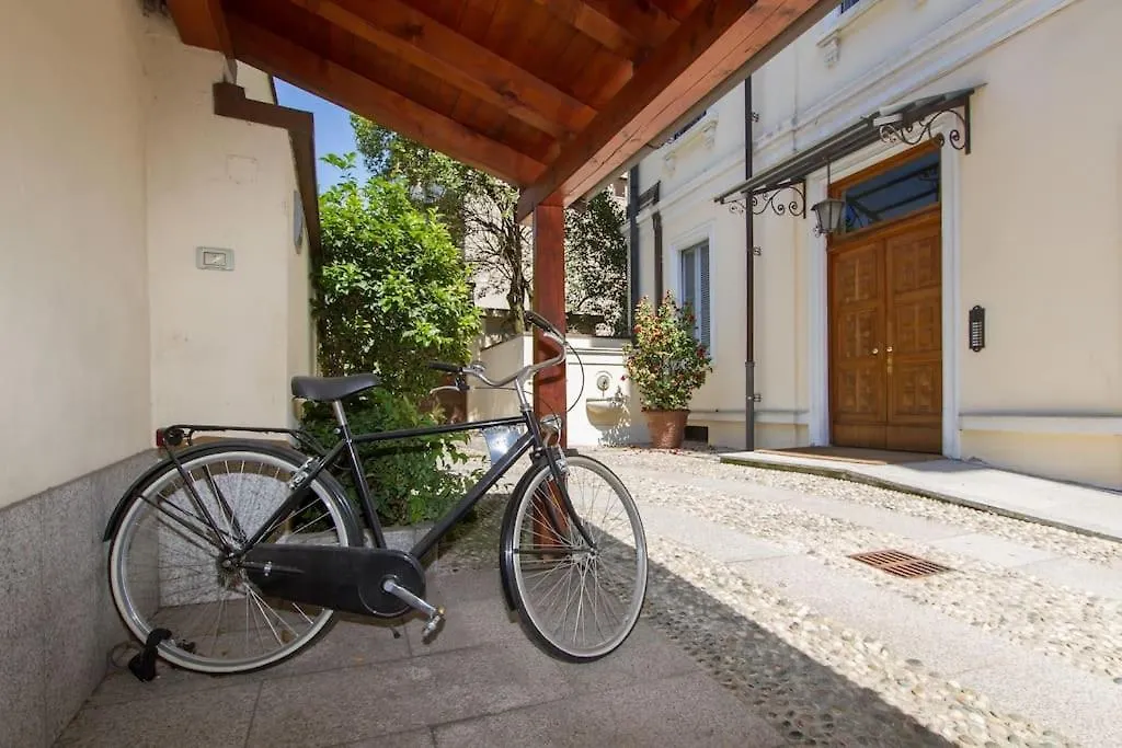 Fabulous Studio In Monza 15 Km To Milan City Centre location